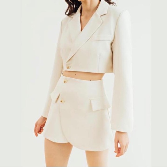 Commense Cropped Blazer Two Piece Wrap Skirt Set - Picture 3 of 9